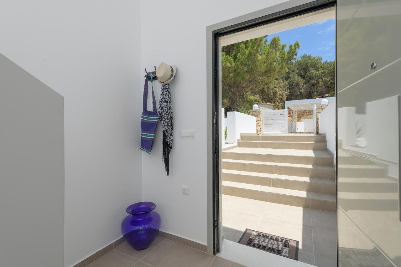 Villa Mimosa In Pefkos Líndos Buitenkant foto